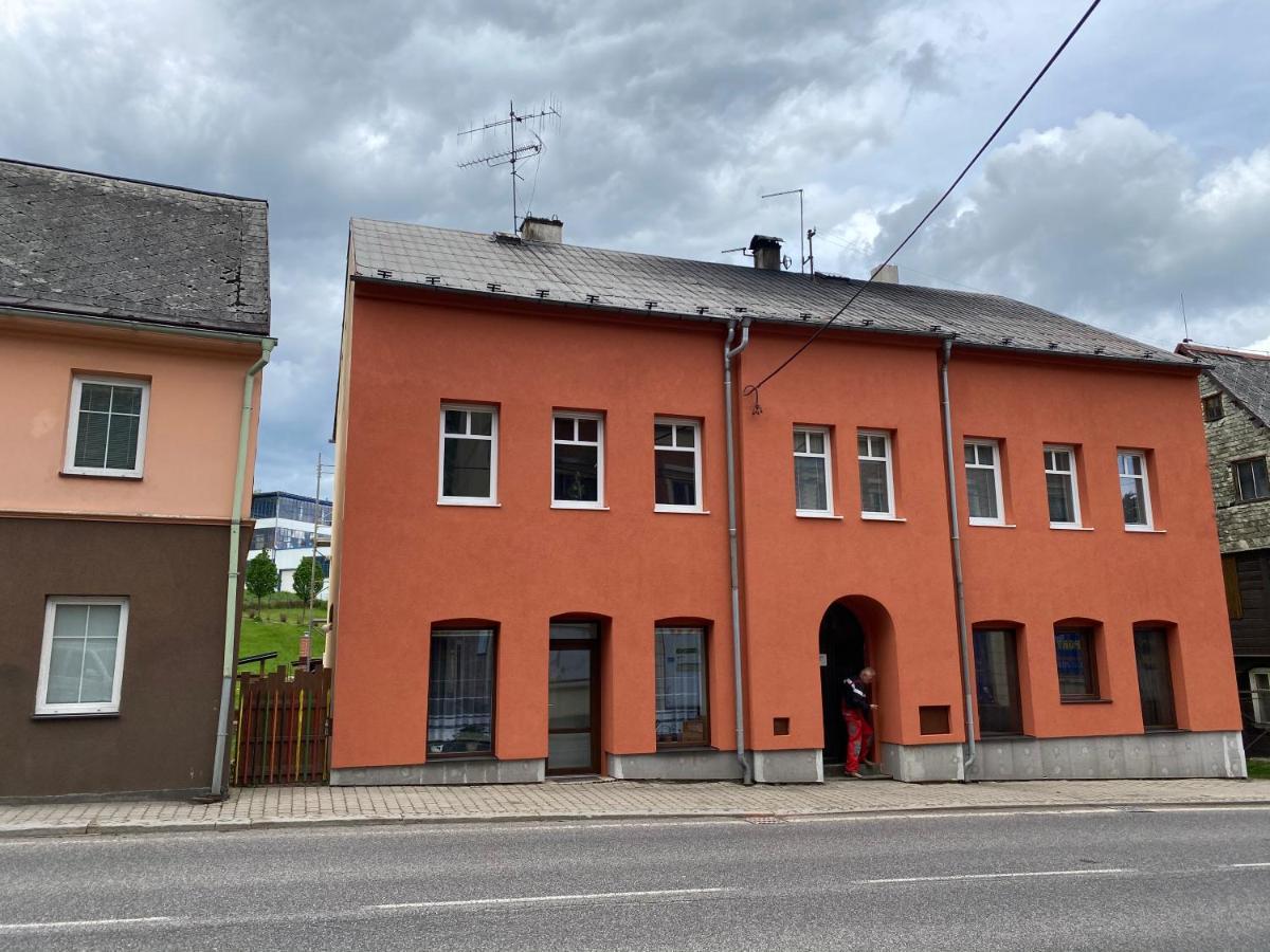 Apartmany Hejdukovi Krasna Lipa Exterior photo
